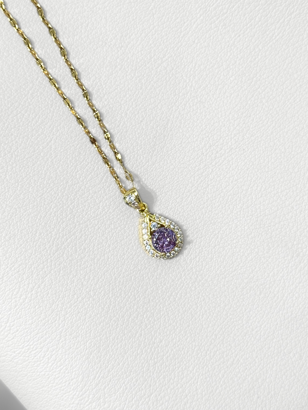 Collar Purple Drop Shine