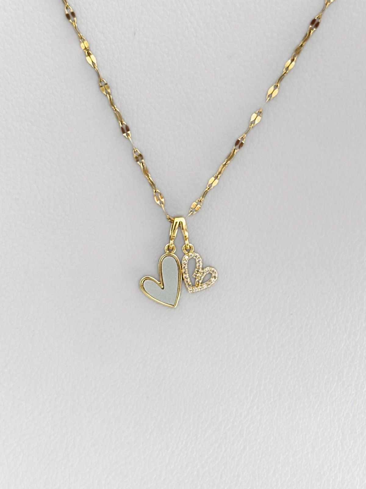 Collar Doble Corazón White & Gold