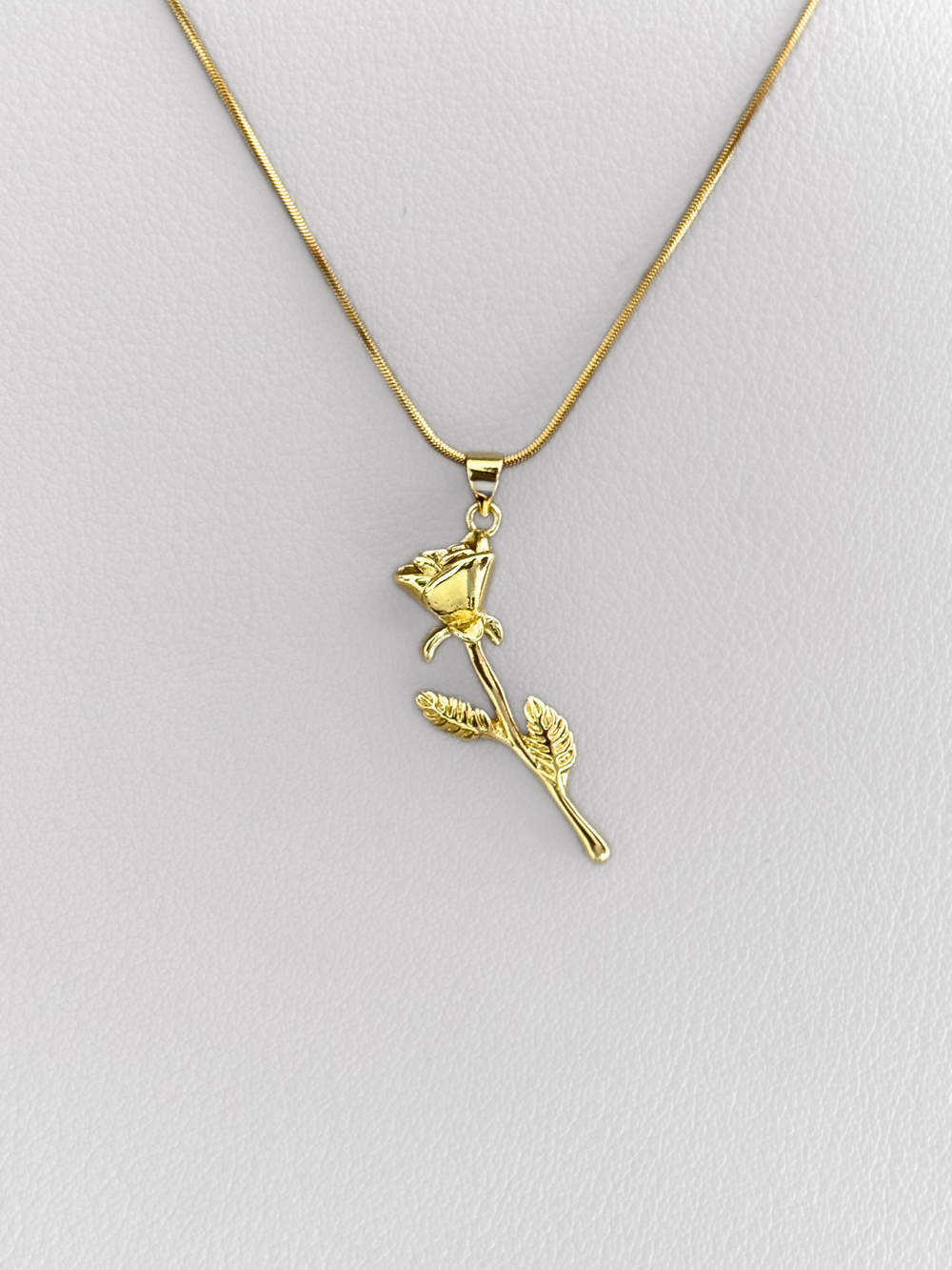 Collar Rosa Dorada 3D Luxe