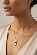 Collar Blue Essence