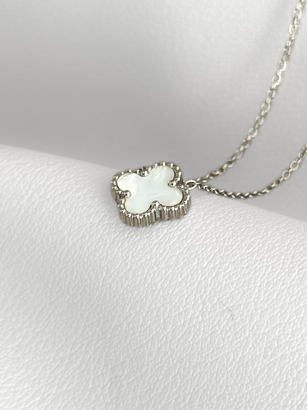 Collar Silver White Clover