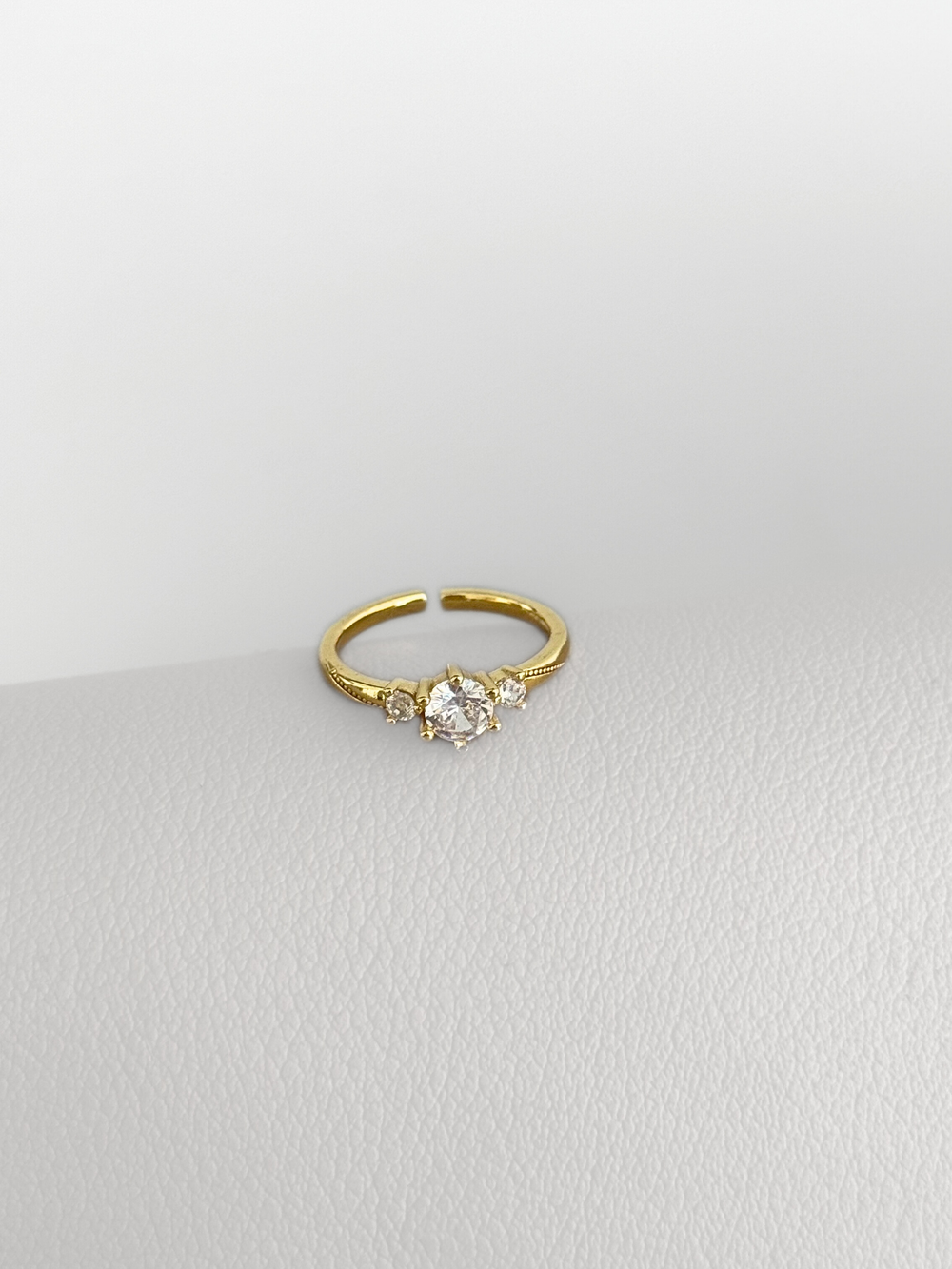 Anillo Classic Shine Gold