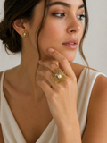 Anillo Golden Petal Pearl