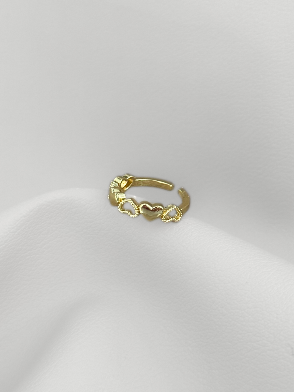 Anillo Golden Hearts Line