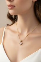 Collar Golden Romance
