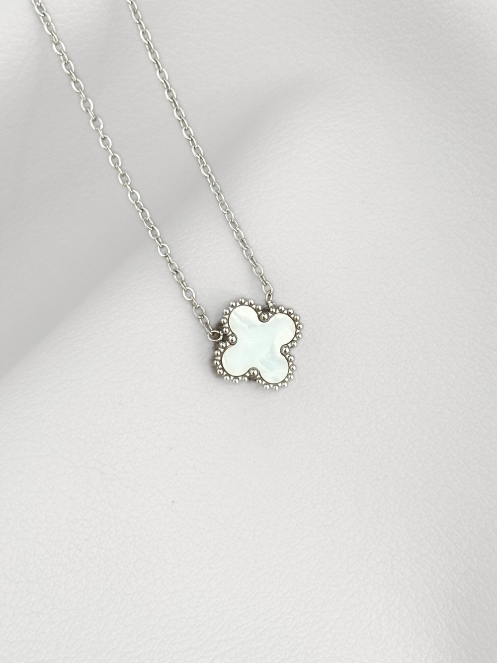 Collar Silver White Clover