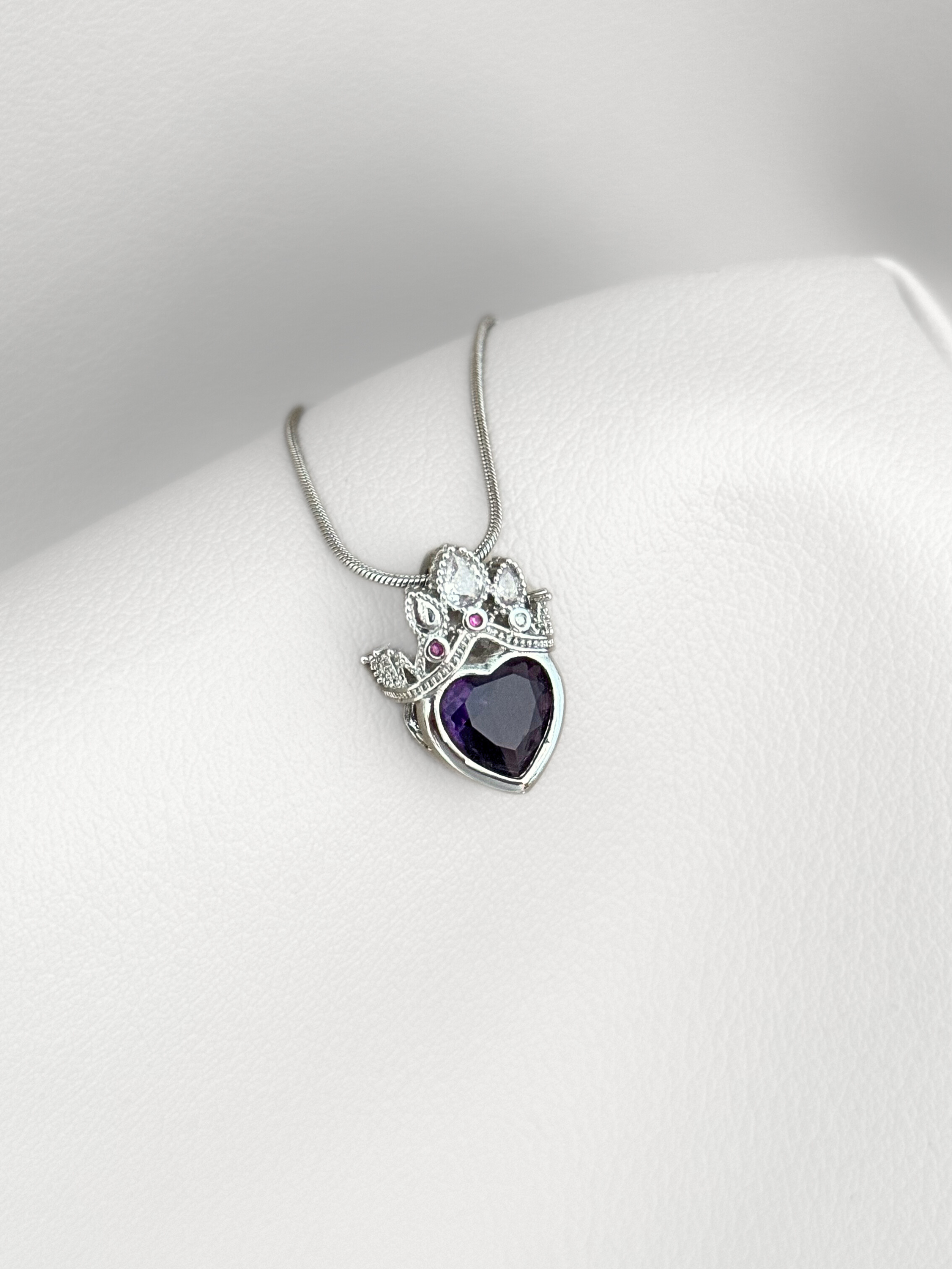 Collar Corazón Real Rapunzel