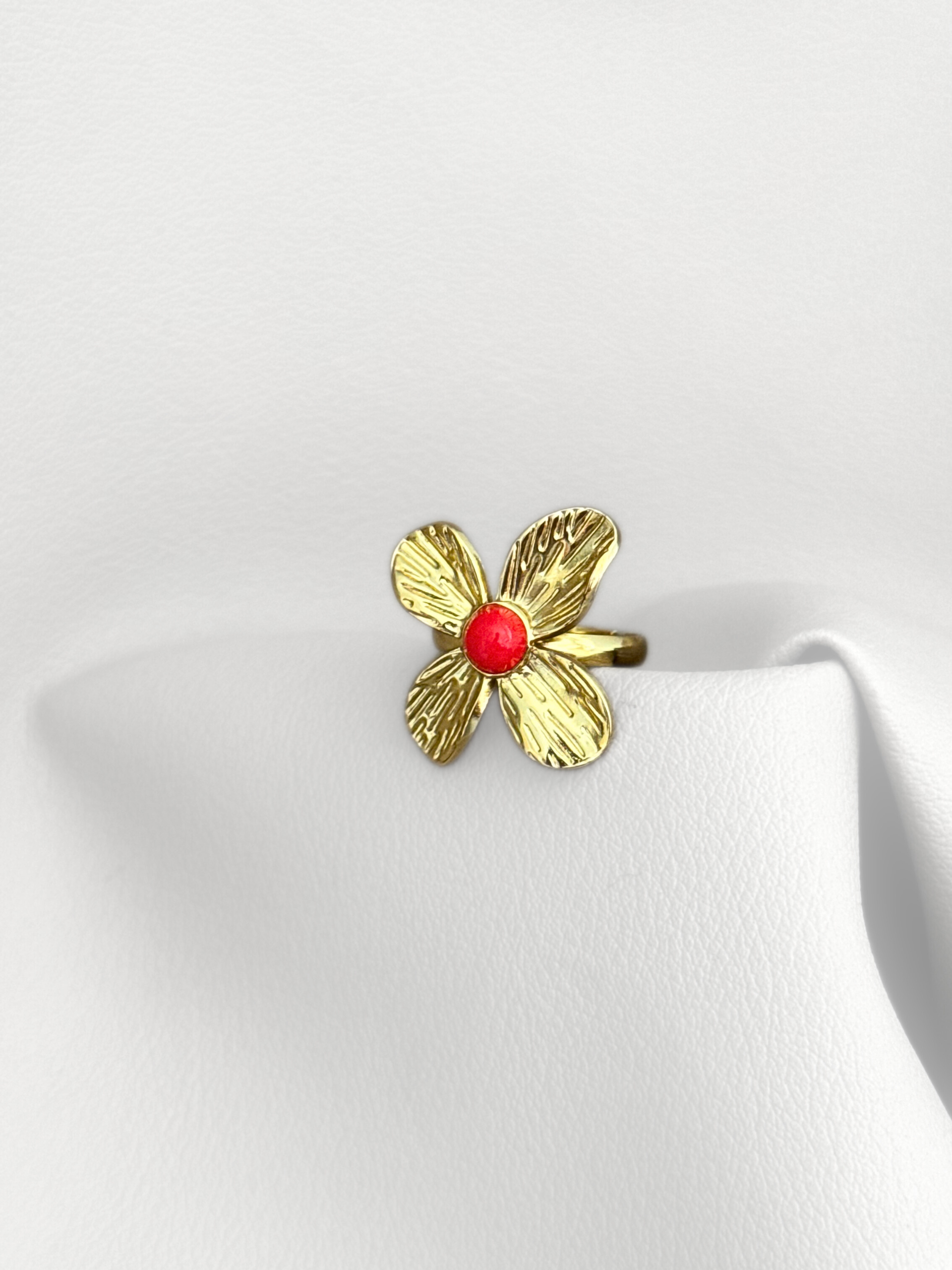 Anillo “Red Bloom Max”