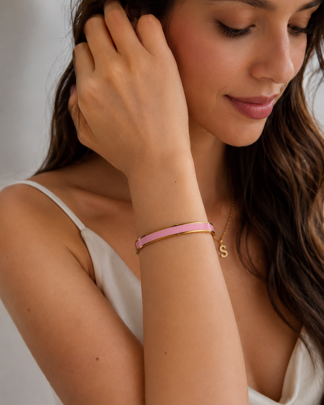 pulsera de acero 316L
pulsera acero inoxidable 316L
pulsera dorada
pulsera dorada de acero
brazalete de acero 316L
brazalete dorado
pulsera Braja
Braja Joyería
pulsera mujer
pulsera elegante