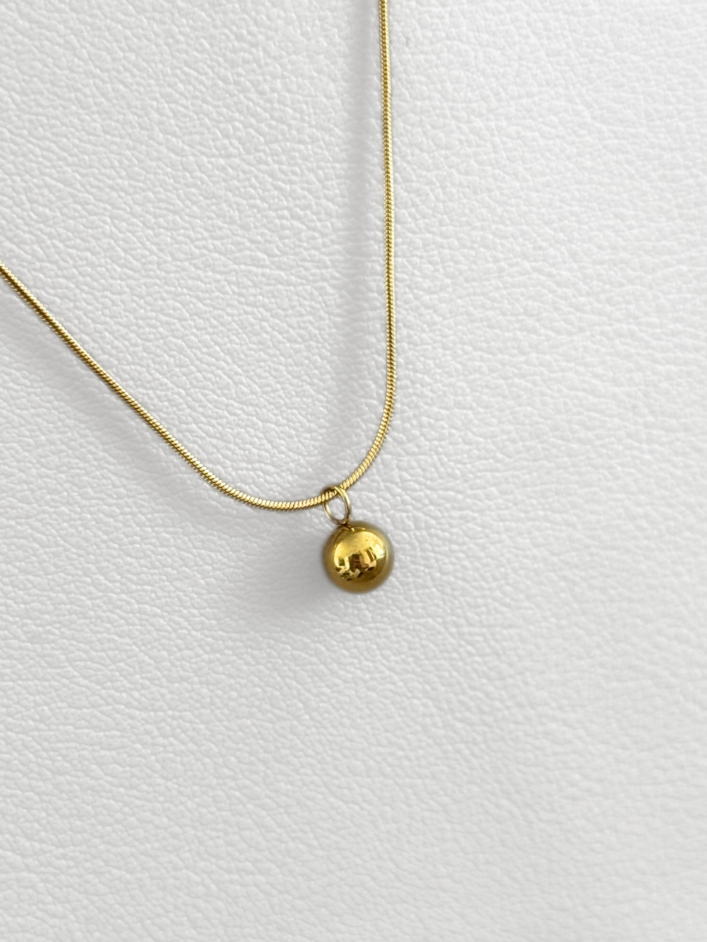 Collar Minimal Gold