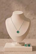 Silver Green Clover