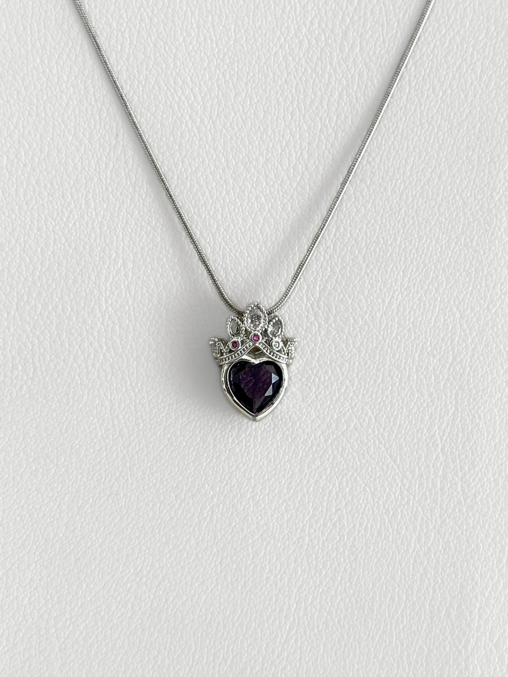 Collar Corazón Real Rapunzel