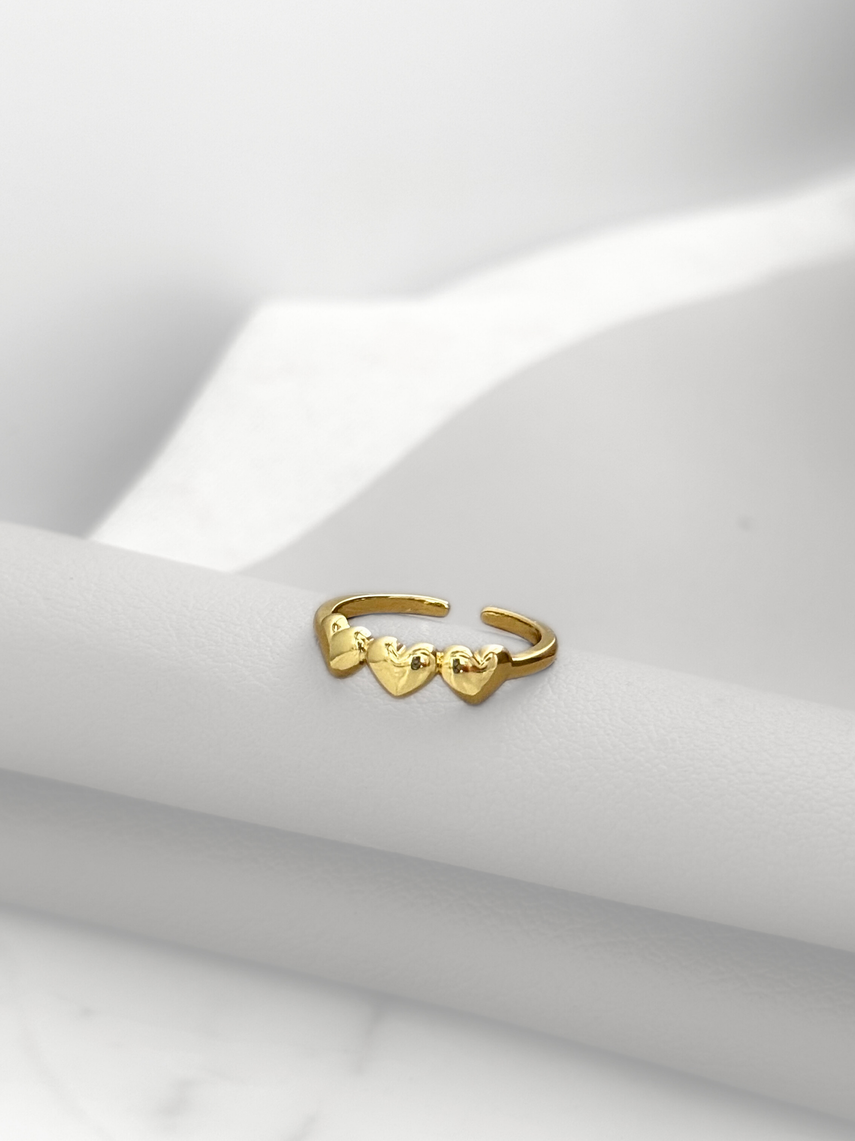 Anillo Triple Heart Gold