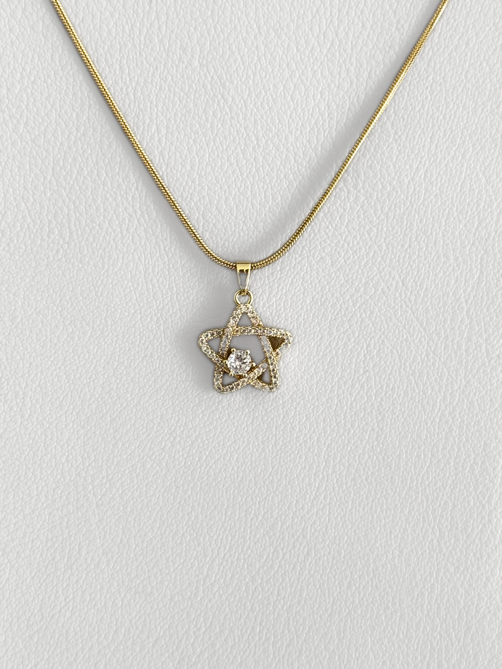 Collar Estrella Aurora con Punto de Luz