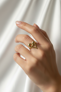 Anillo “Bold Heart Silhouette”
