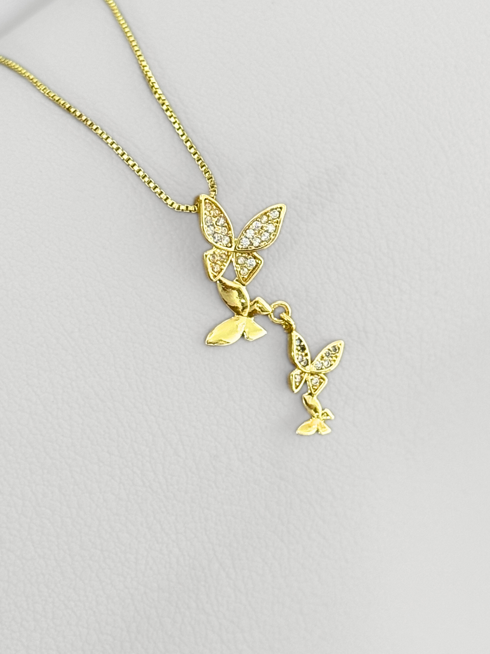 Collar Golden Butterfly Dance