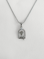 Collar Silver Rose Frame