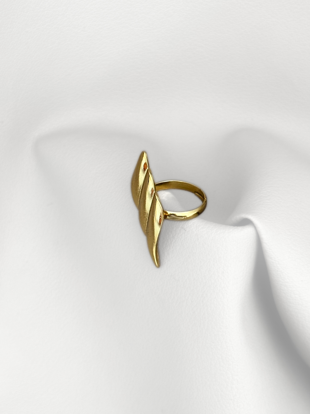 Anillo Dorado Espiga Royale Regulable