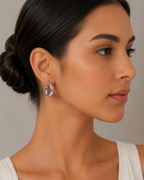 argollas de acero 316L
argollas plateadas
aretes de acero
aretes tipo argolla
argollas modernas
argollas elegantes
joyería de acero
aretes plateados para mujer
accesorios para mujer
Braja Joyería