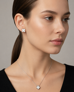 Set collar y aretes trébol blanco acero inoxidable 316L
Collar trébol blanco
Aretes trébol blanco
Set de joyería plateada
Collar acero inoxidable
Aretes acero inoxidable
Joyería elegante mujer
Collar minimalista
Accesorios plateados
Joyería resistente al agua
Set de acero 316L