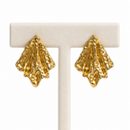 Aretes Nautic Shell Asymmetric Gold| Braja Joyería
