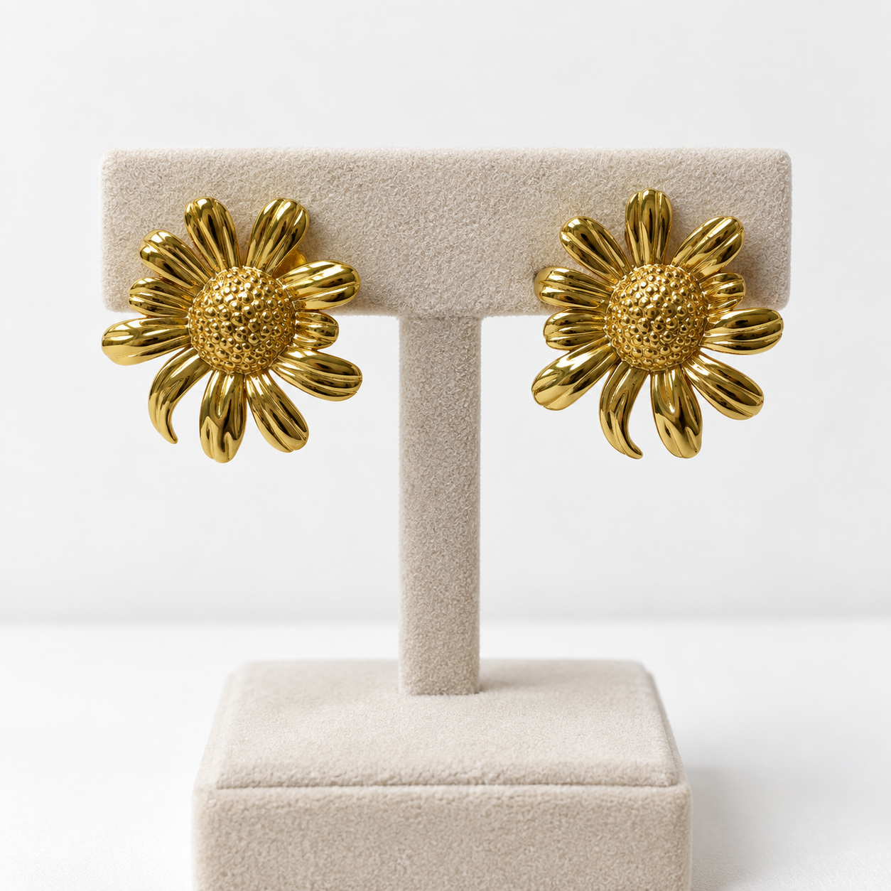 Aretes Magnolia | Braja Joyeria