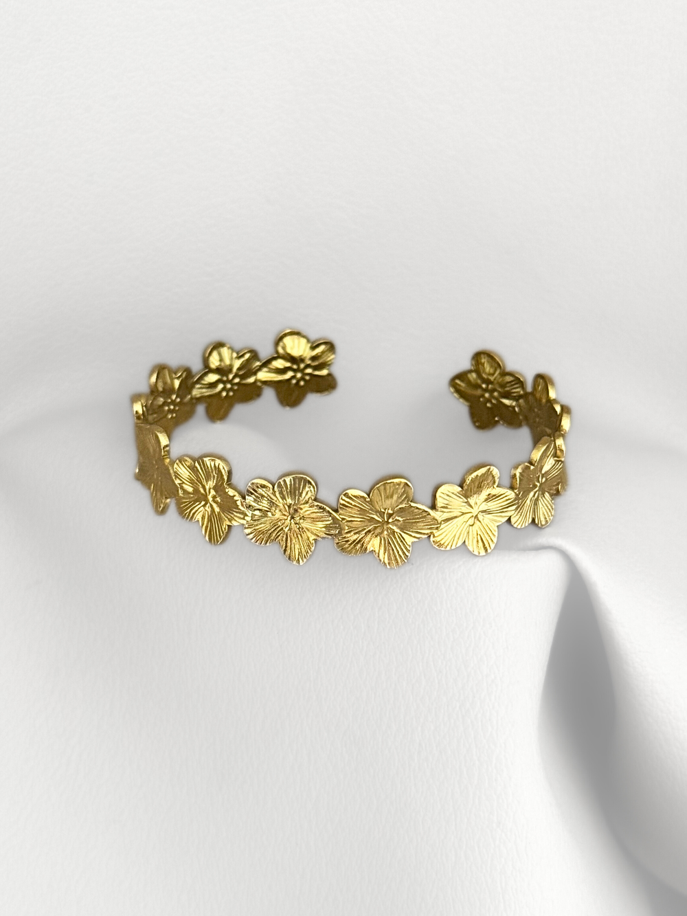 Brazalete Golden Bloom