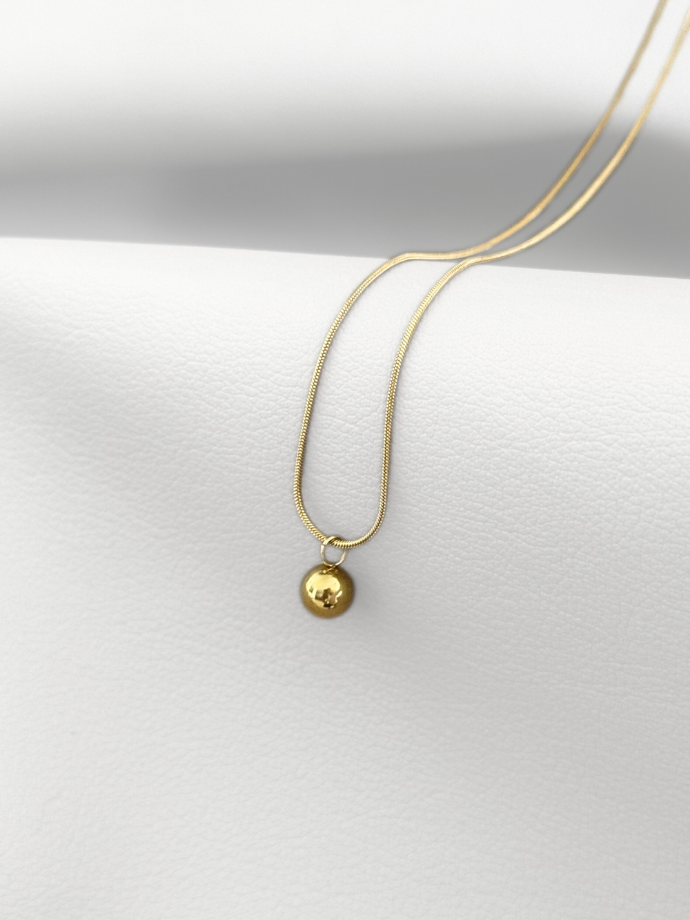 Collar Minimal Gold