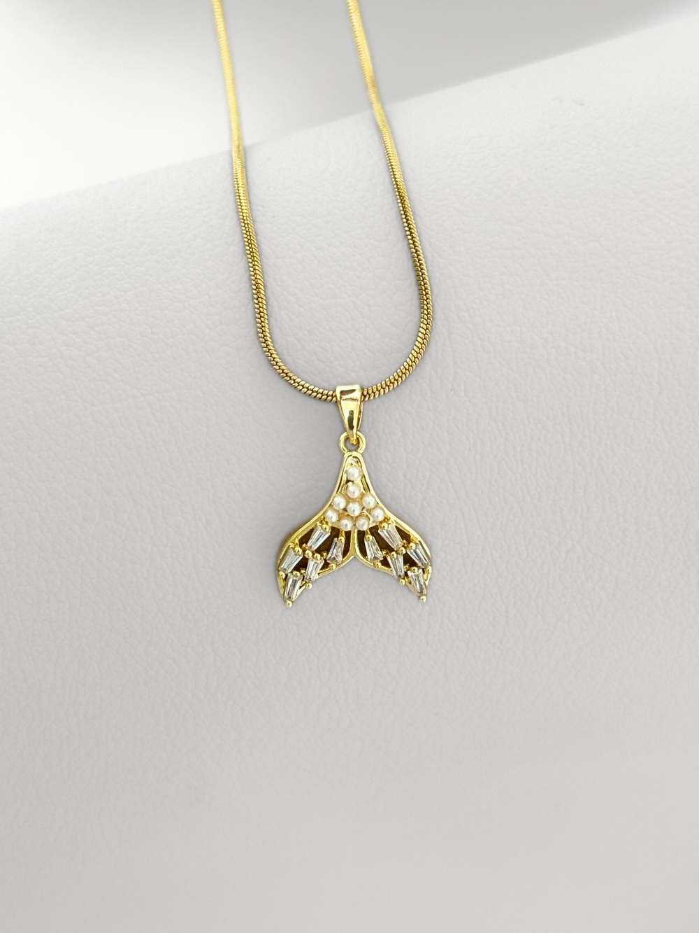 Collar Golden Mermaid Tail