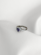 Anillo Heart Amethyst Glow