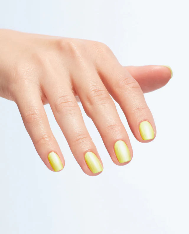 Sunscreening my calls | OPI Nail Lacquer